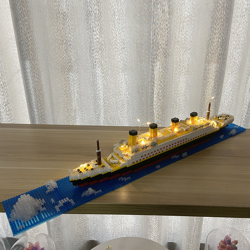 Science Olympiad - Exquisite Titanic Micro Mini Building Blocks