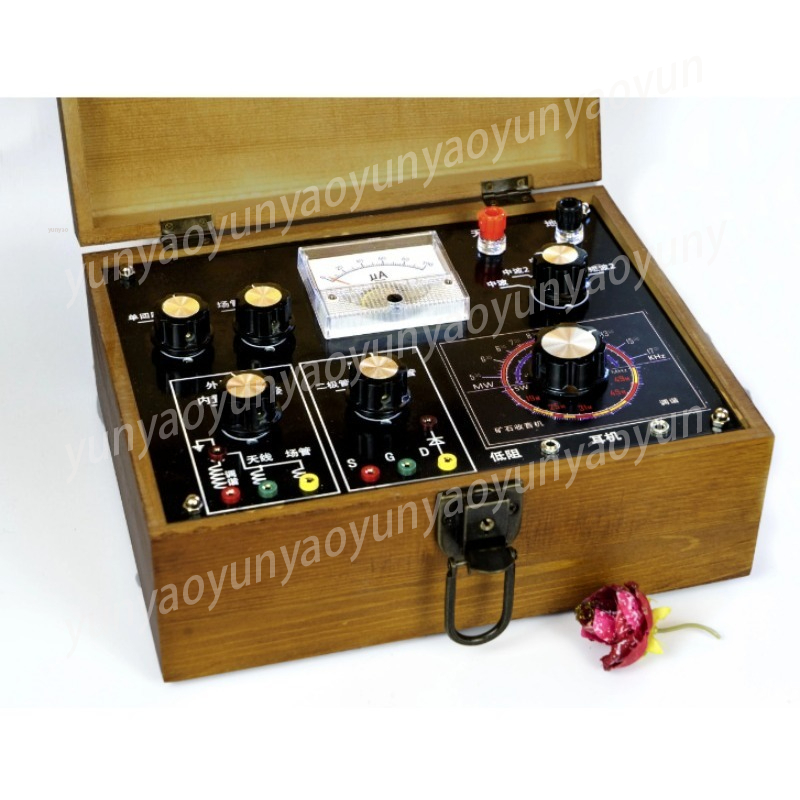 Crystal Radio DIY Kit, Medium  - Science Hobbyist 리뷰 및 가격