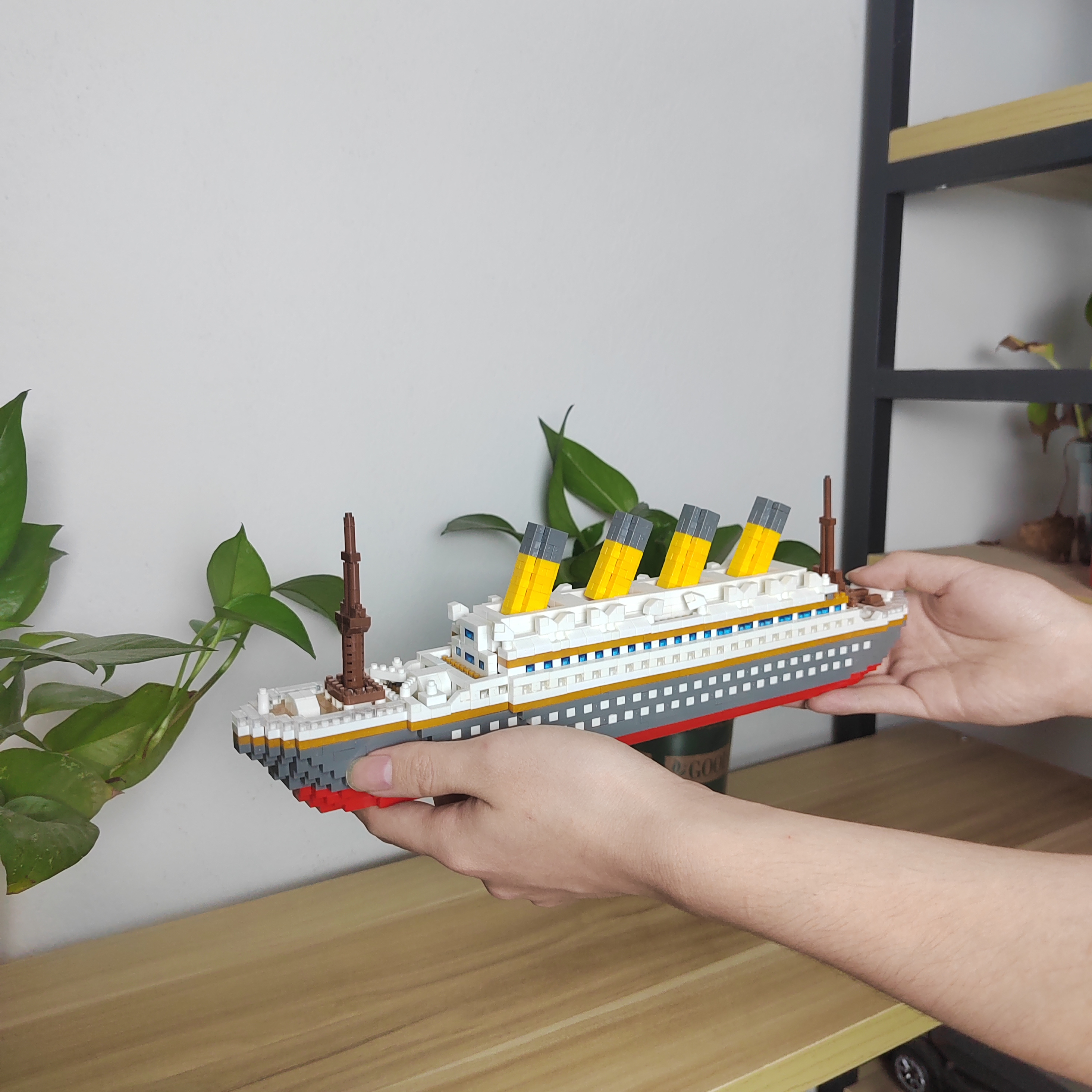 Exquisite Titanic Micro Mini B - Science Olympiad 리뷰 및 가격