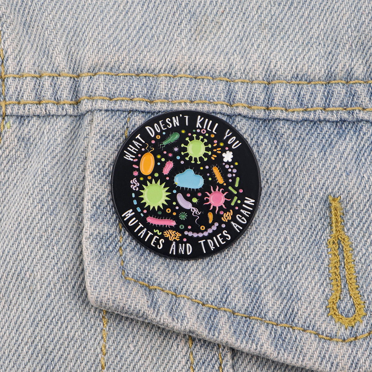 Bacterial Enamel Pin Nurse Doc - Science Toys 리뷰 및 가격